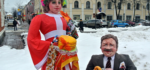 В Ярославле работает выставка масленичных кукол