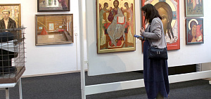 Костромские художники показали ярославцам свое искусство