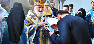 Ярославль в День города получил чудотворную икону