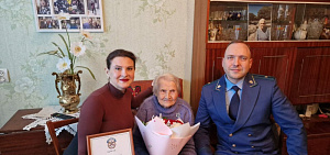 Ярославцы поздравили участницу Великой Отечественной войны с 99-летием