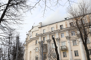 Пострадали квартиры верхних этажей при пожаре в Ярославле