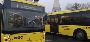 Дополнительные автобусы запустят в Ярославле на православные праздники 