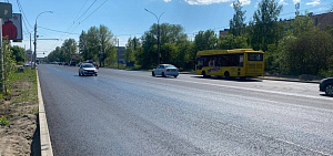 На проспекте Октября в Ярославле закончили укладывать нижний слой асфальта