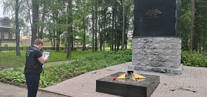В Ярославской области подожгли венки на мемориале погибшим в Великой Отечественной войне